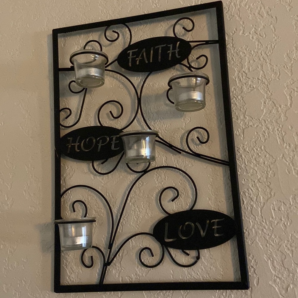 Candle holder